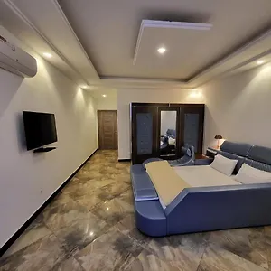 https://suites-almadies.hotelsdakar.com