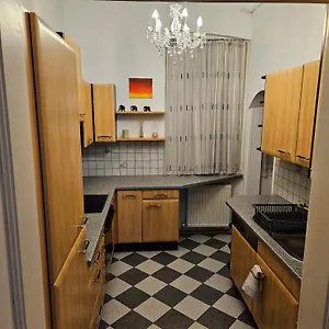 https://imperial-flats.vienna-besthotels.com