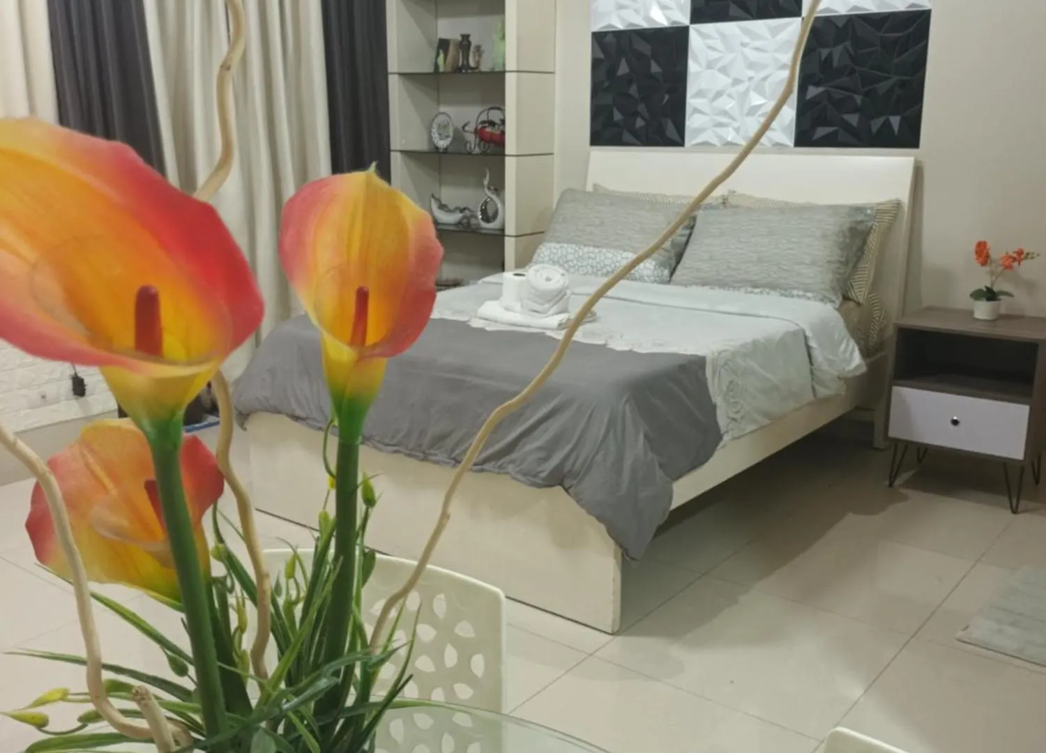 3N Palm Tree Villas Manila Apartment