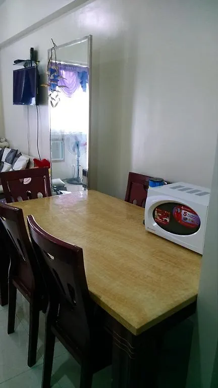Apartment 3N Palm Tree Villas Manila
